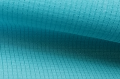 初夏皮肤风衣，向阳而生